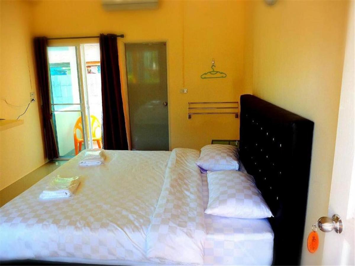 Baan Bon Resort Bang Tabun Phetcsaburi Kültér fotó