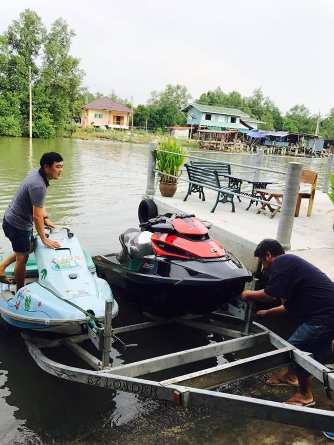 Baan Bon Resort Bang Tabun Phetcsaburi Kültér fotó