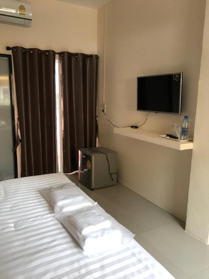 Baan Bon Resort Bang Tabun Phetcsaburi Kültér fotó