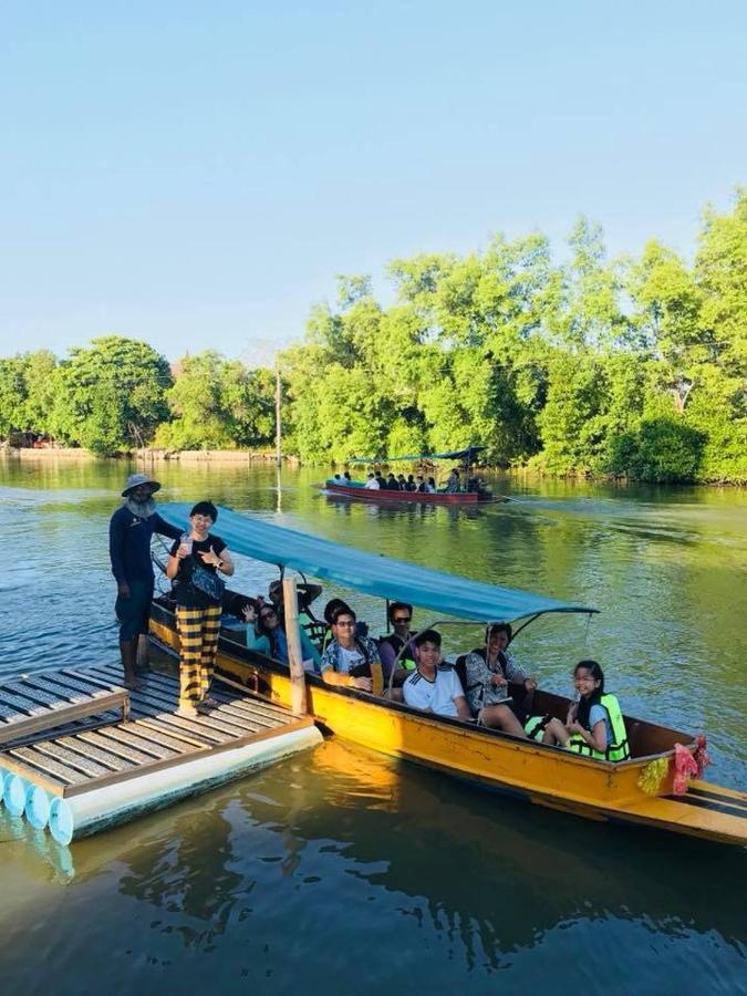 Baan Bon Resort Bang Tabun Phetcsaburi Kültér fotó