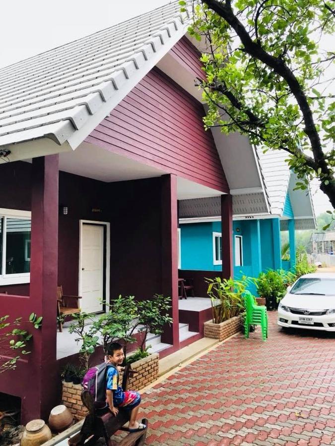 Baan Bon Resort Bang Tabun Phetcsaburi Kültér fotó