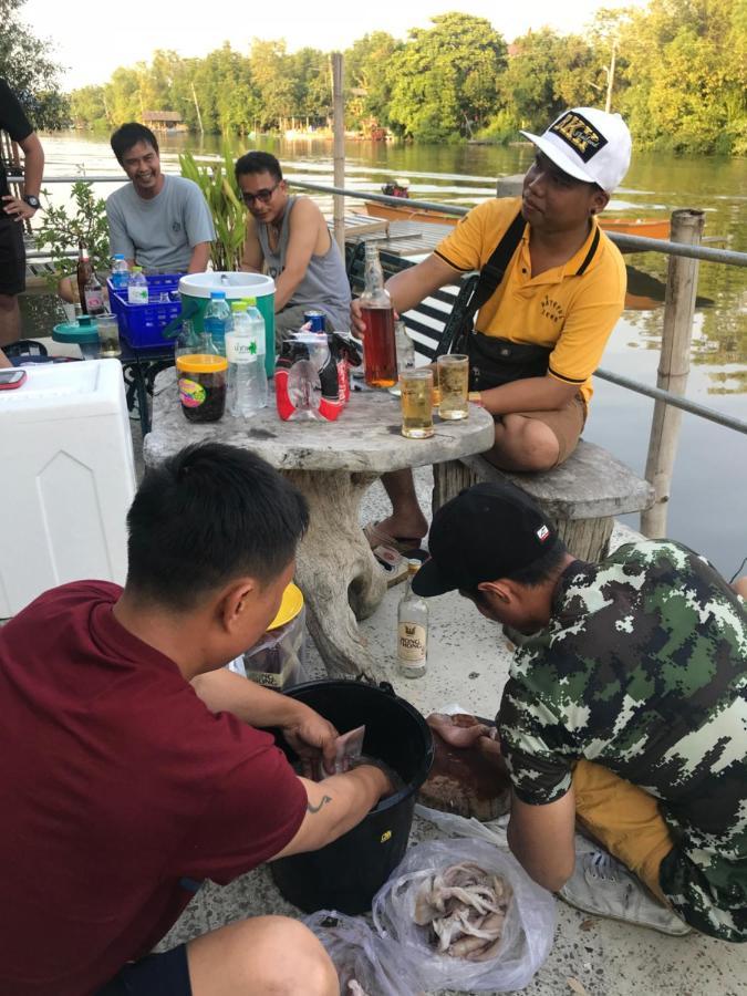Baan Bon Resort Bang Tabun Phetcsaburi Kültér fotó